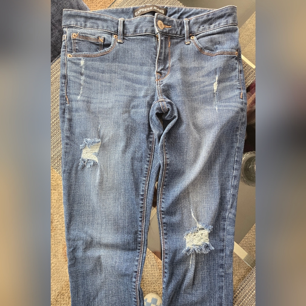 Express Legging Low Rise Ripped Pants - Picture 4 of 11
